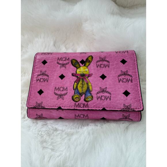 MCM Visetos Pink Rabbit Trifold Wallet – Good Condition - Picture 1 of 8